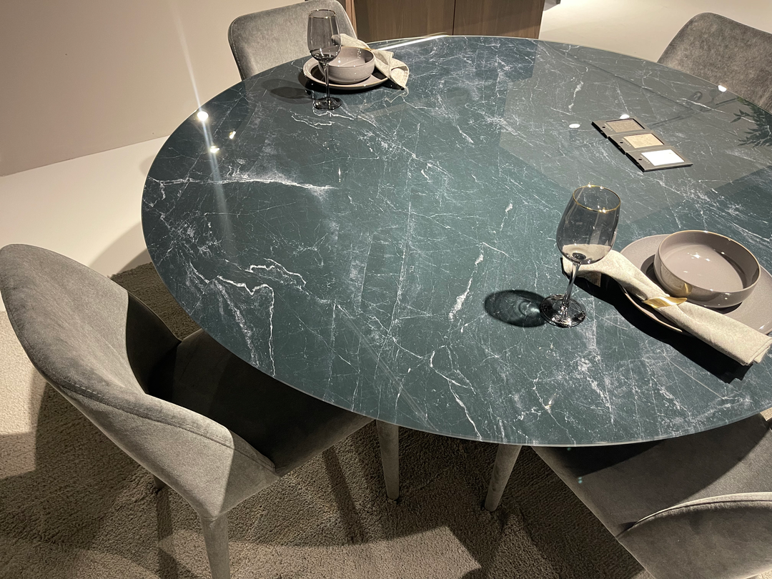 Aria Chair