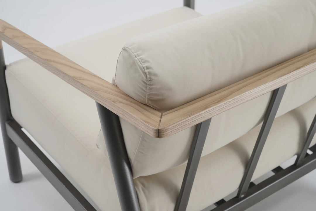 Bent Loveseat-bank