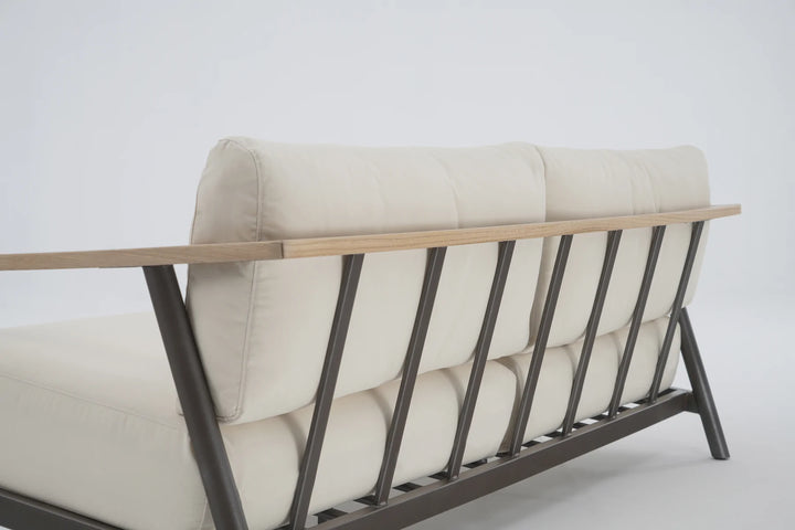 Bent Loveseat-bank