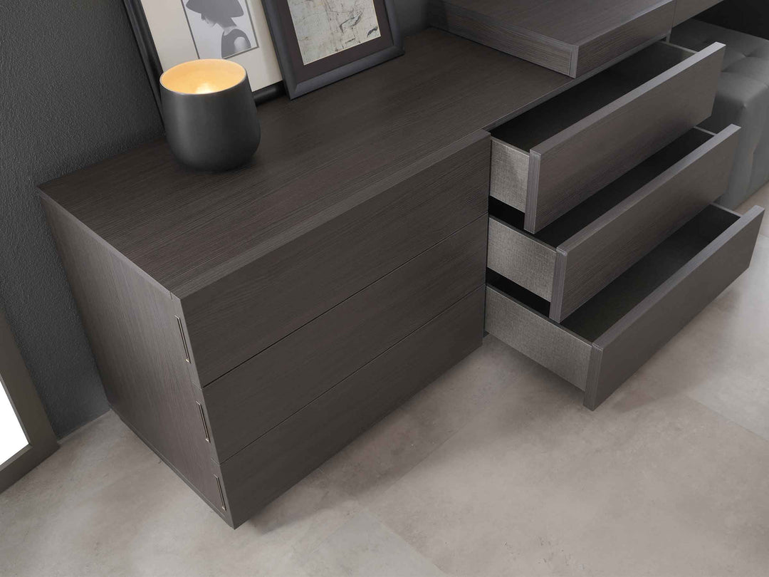 Stone dressoir