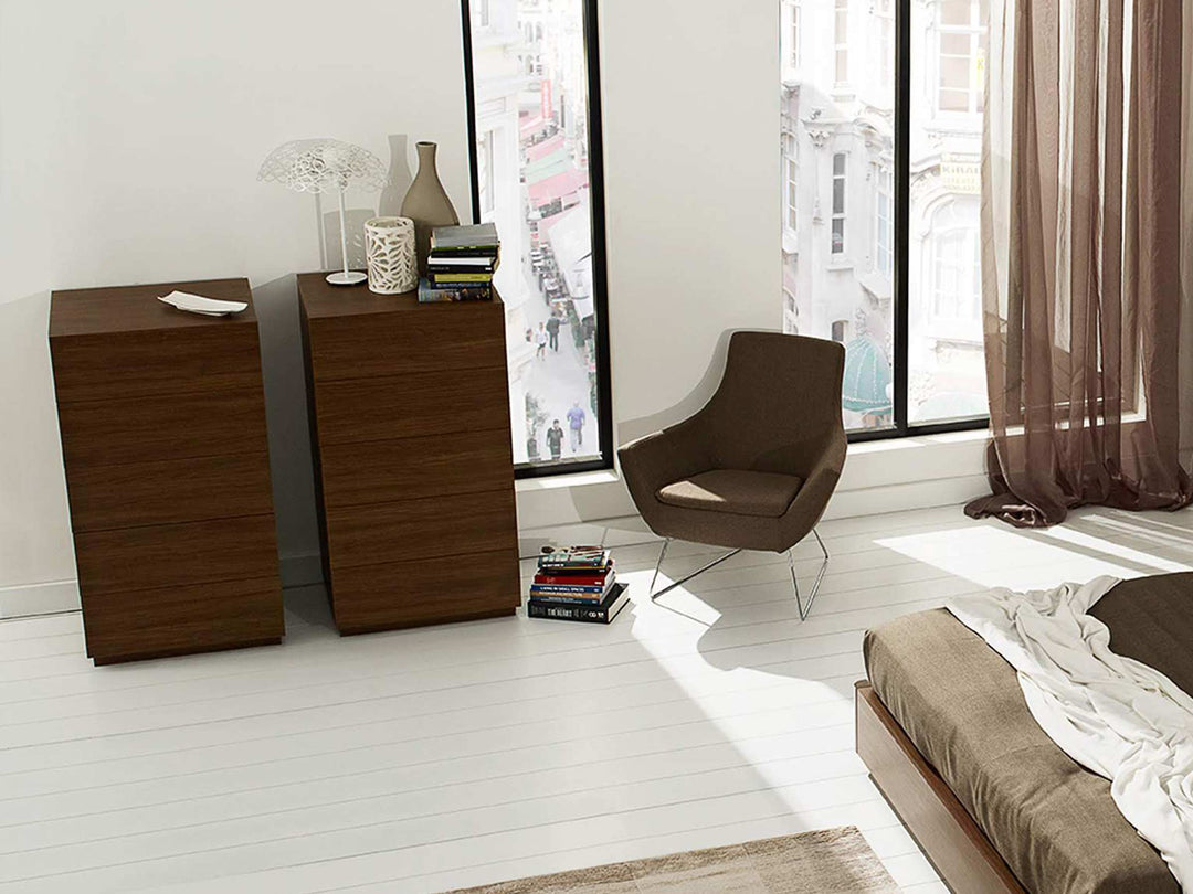 Stone dressoir