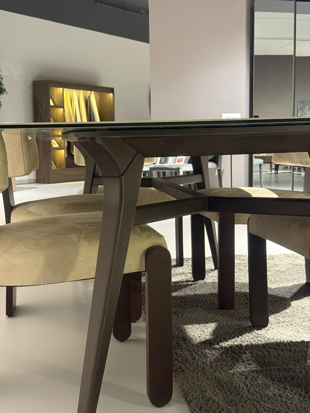 Fly Table