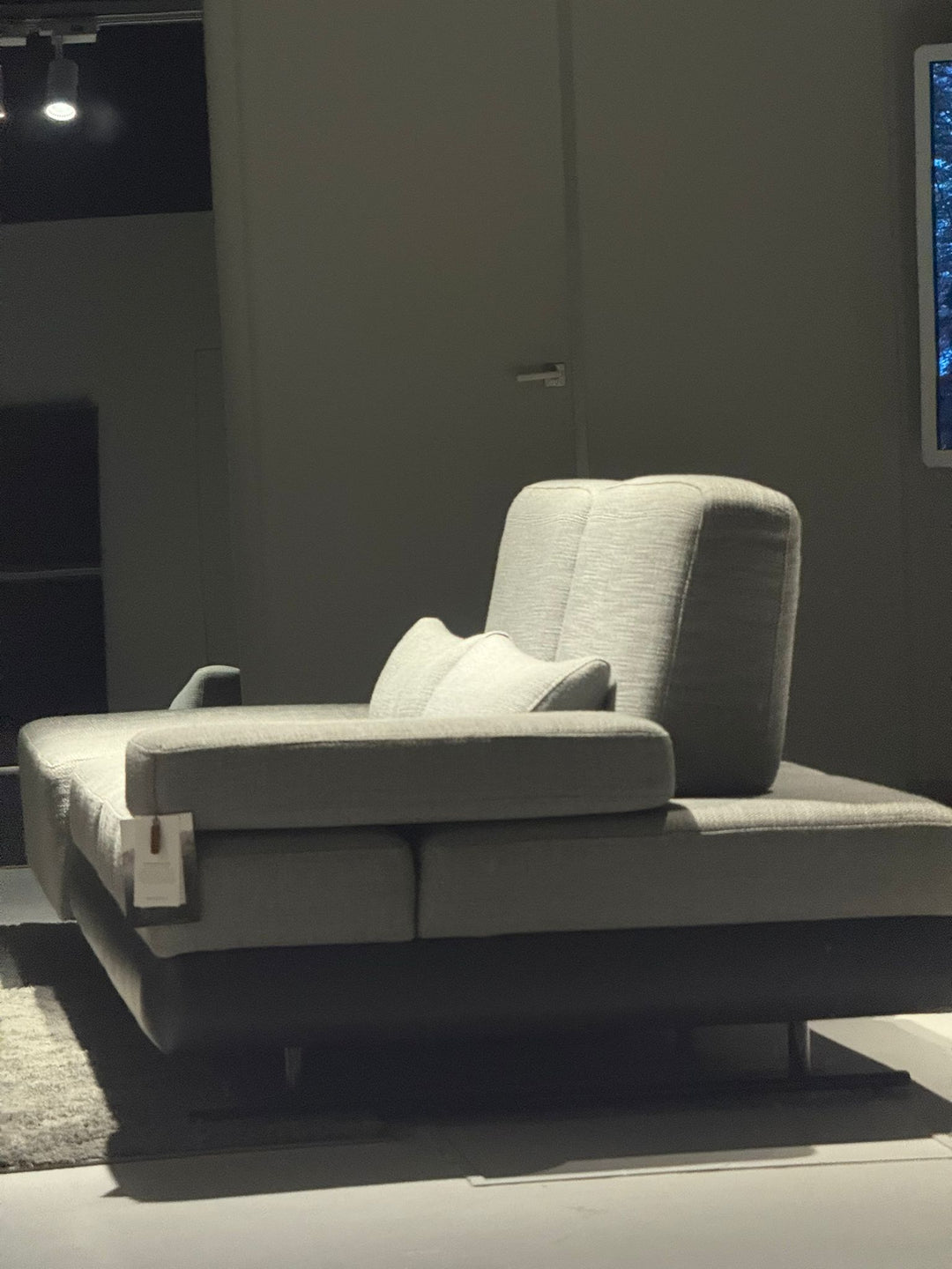 Mony 2-Seater Sofa with pouf
